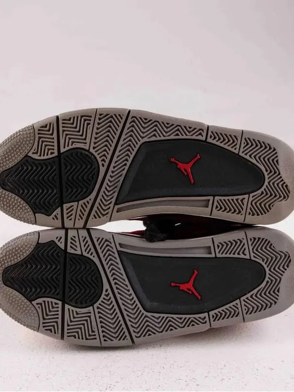 J4’s Retro Toros Bravo Red